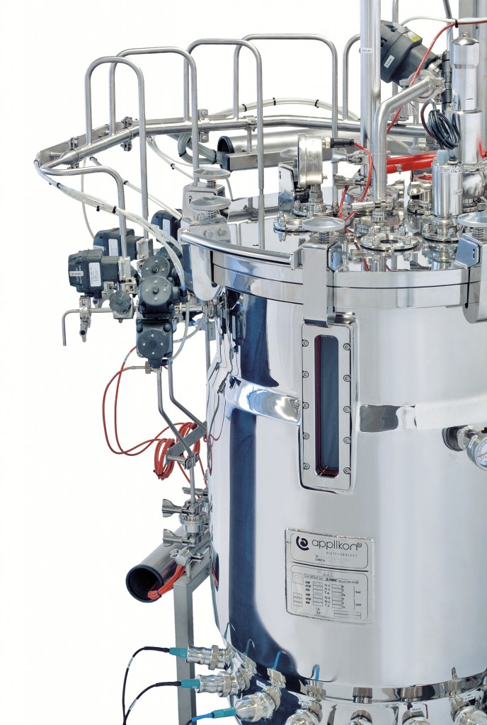 Autoclavable stainless steel bioreactor