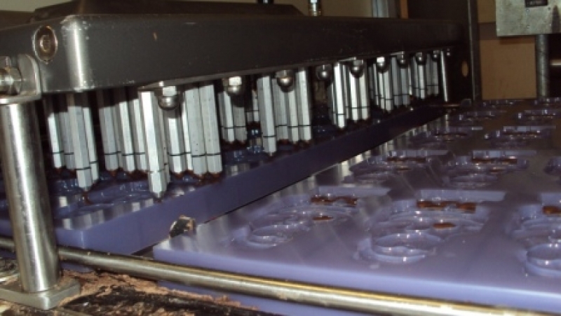 Napędzany pompą dozownik czekolady do napełniania form