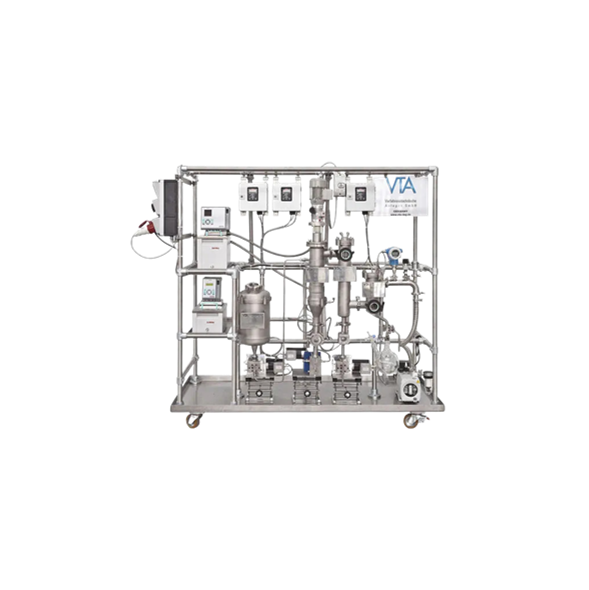 Destylatory z przetartą folią