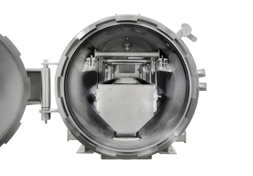 High-temperature short-time steam sterilization for spices